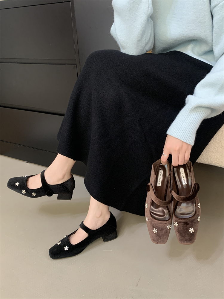 2025-autumn-new-retro-square-toe-mary-jane-shoes-women-elegant-rhinestone-low-heel-slip-on-pu-leather 2025 Autumn New Retro Square Toe Mary Jane Shoes Women Elegant Rhinestone Low Heel Slip-On PU Leather