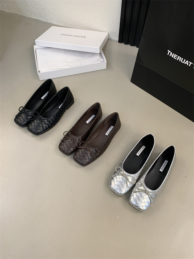 2025-new-style-chanel-style-square-toe-bow-flat-shoes-for-women-soft-leather-loafers 2025 New Style Chanel Style Square Toe Bow Flat Shoes for Women - Soft Leather Loafers