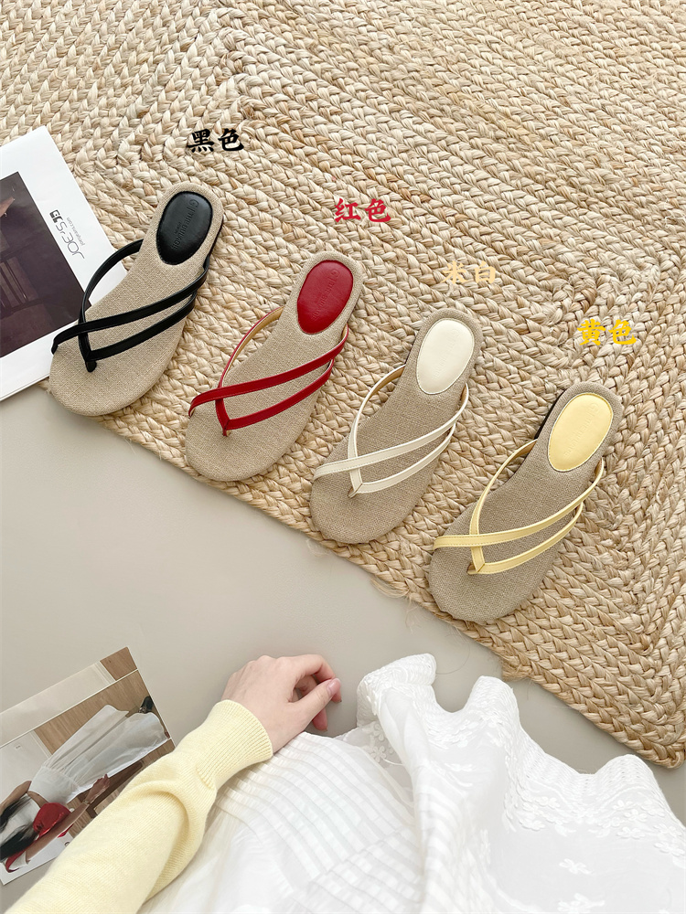 new-round-toe-slippers-with-woven-straps-for-women-beach-sandals New Round Toe Slippers with Woven Straps for Women Beach Sandals