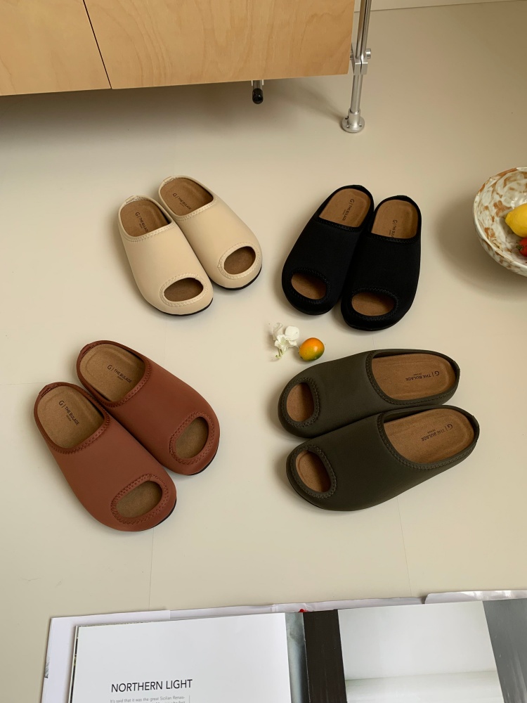 womens-2026-summer-thick-sole-fish-mouth-slippers-with-pu-lining-and-rubber-sole Women's 2026 Summer Thick Sole Fish Mouth Slippers with PU Lining and Rubber Sole
